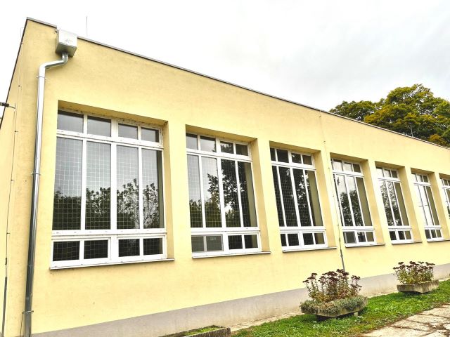 Károlyi József Általános Iskola