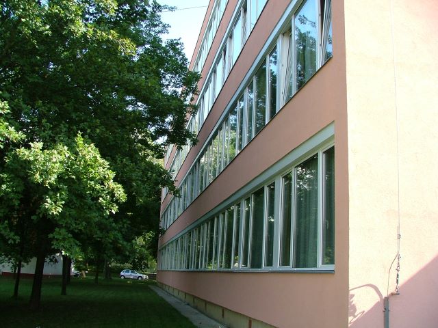 Középiskolai Kollégium